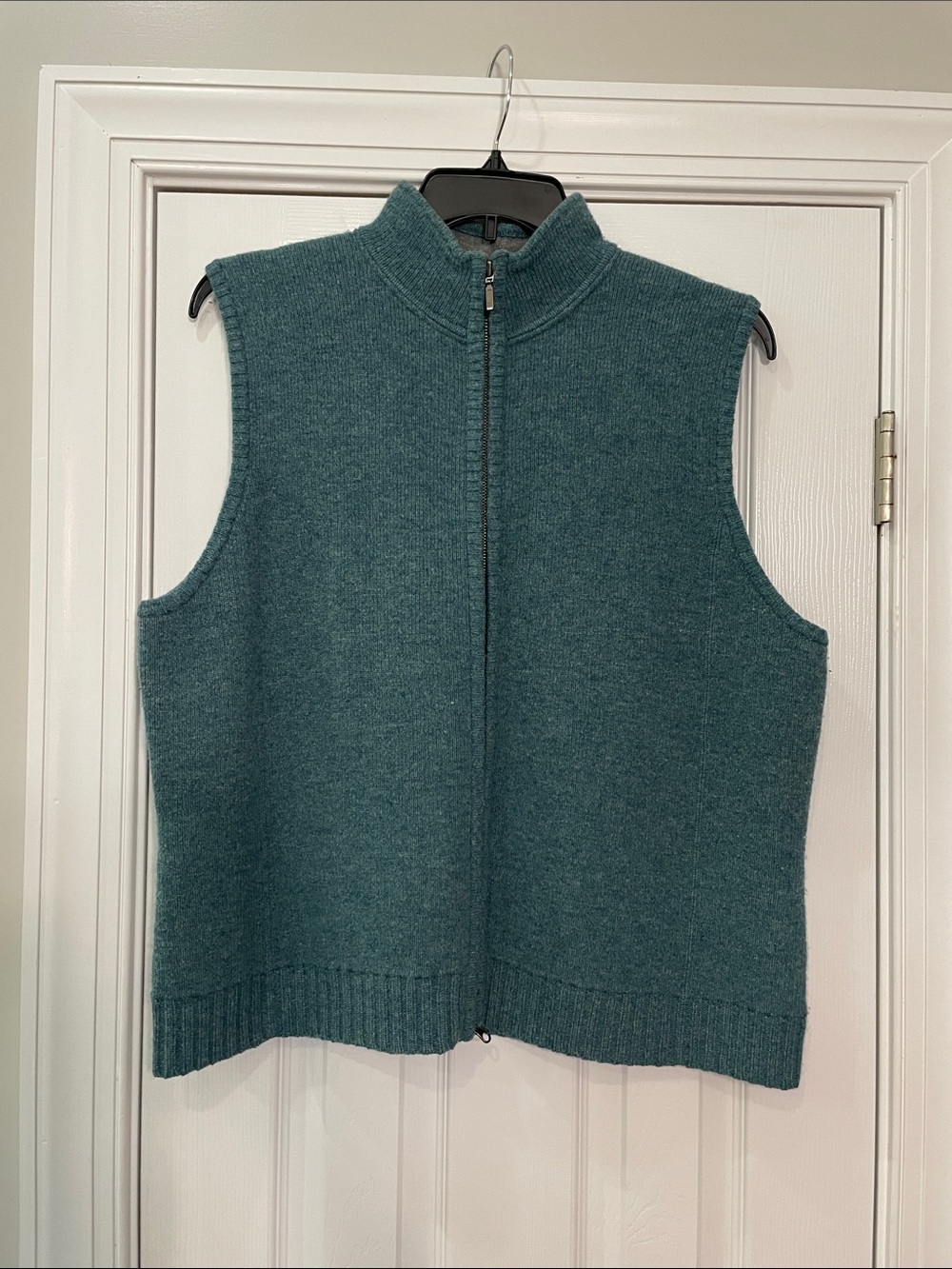 Eddie Bauer Teal Full-Zip Sleeveless Lambs Wool Vest